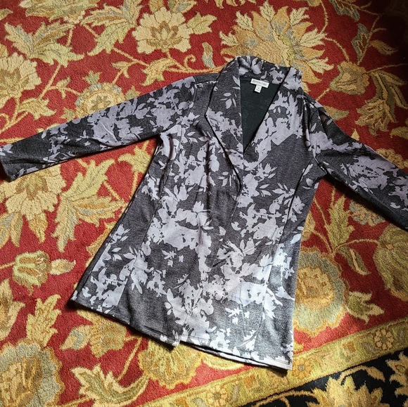 Dana Buchman Jackets & Blazers - Open lightweight floral smart cardigan jacket